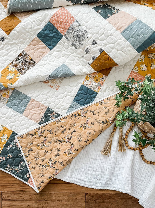 Roundabout cover quilt from Sharon Holland Designs