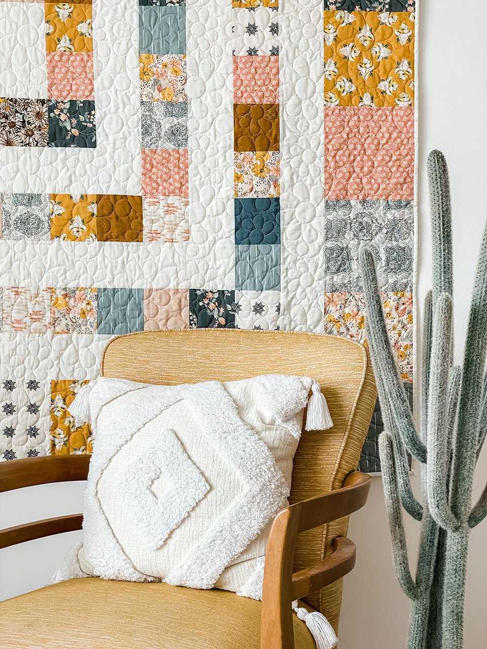 Roundabout cover quilt from Sharon Holland Designs